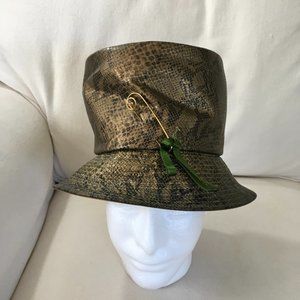 Python Print Fedora Hat